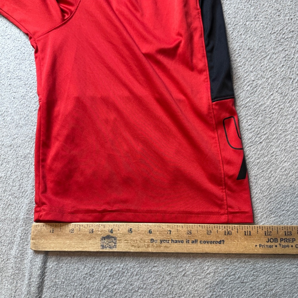 Under Armour Shorts Kids Large Red HeatGear Loose Fit Athletic Basketball Logo - Picture 8 of 9